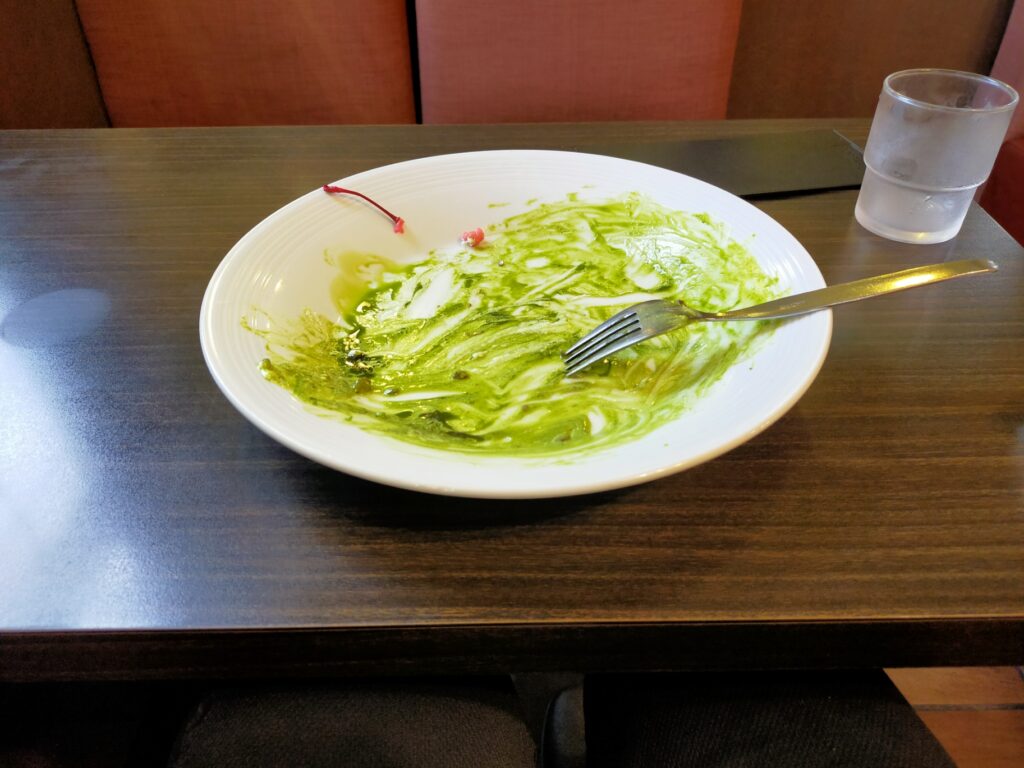 注文したキモい抹茶パスタ完食